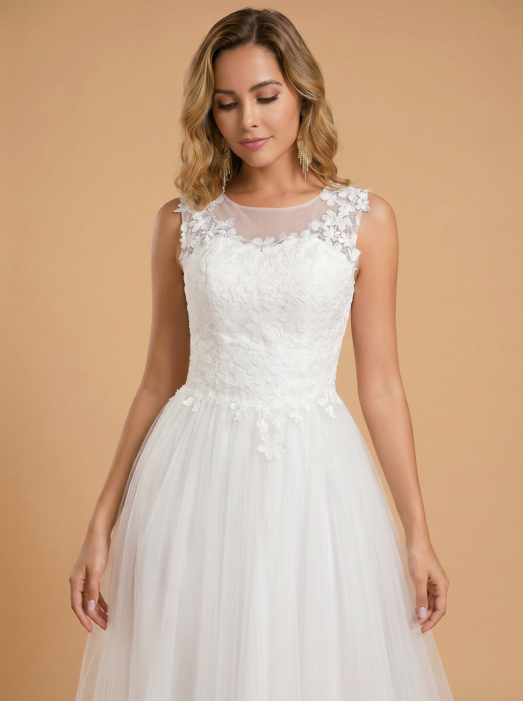 Handmade appliques floor-length Wedding dresses sleeveless