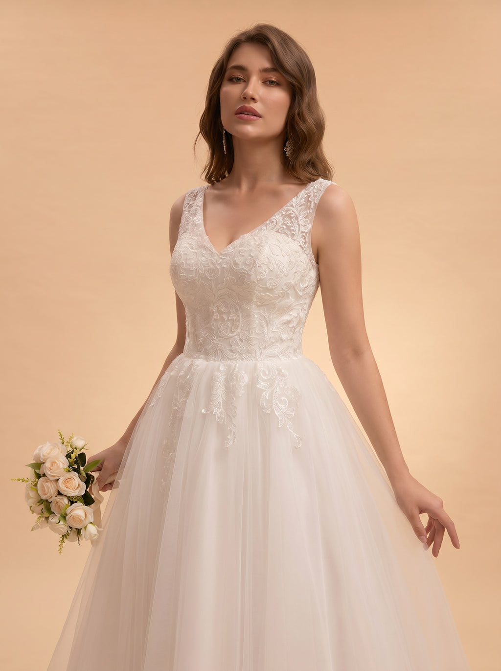 Lace backless trailing wedding dress
