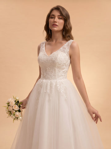 Lace backless trailing wedding dress
