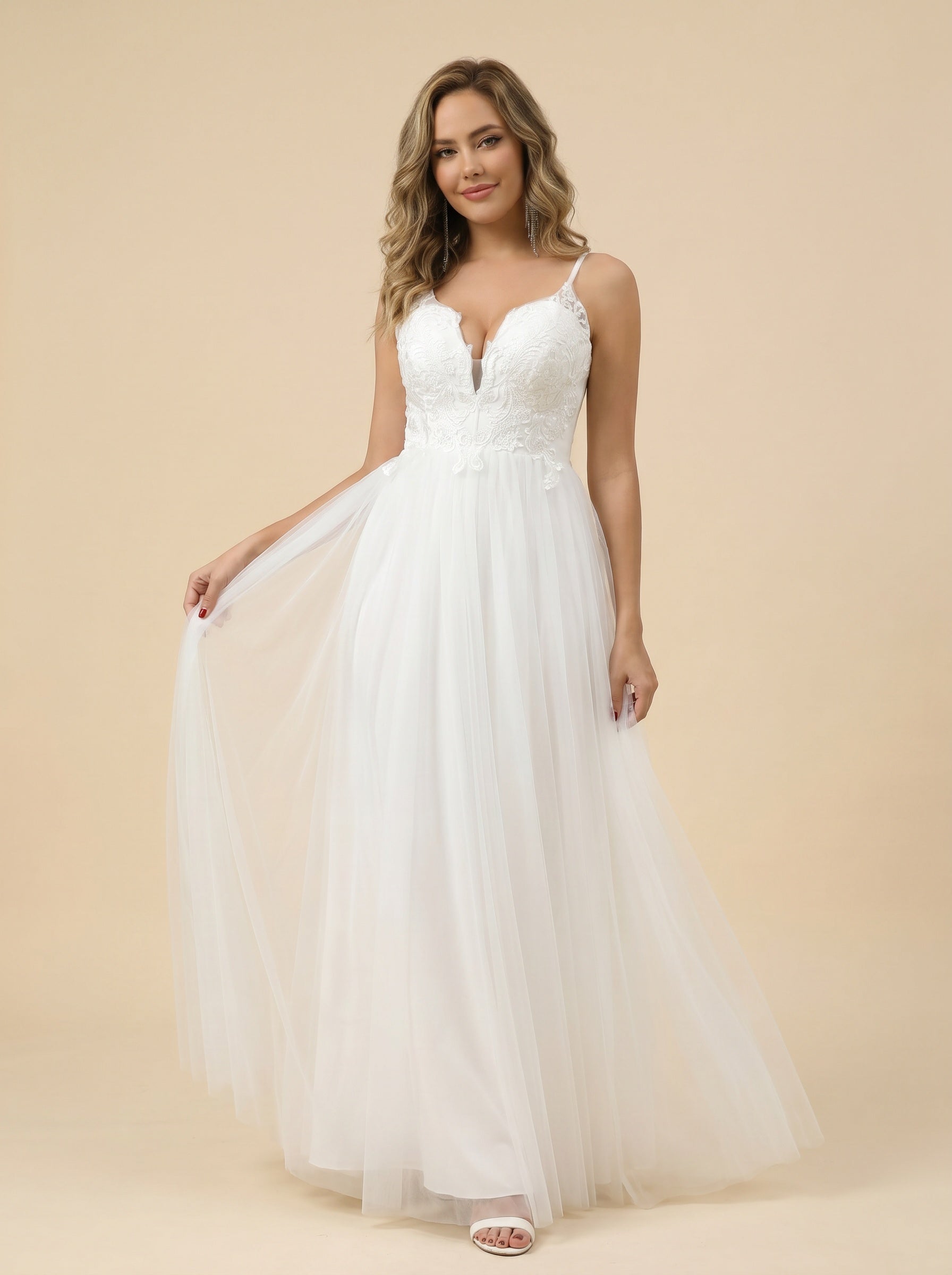 Handmade appliques Long Wedding dresses