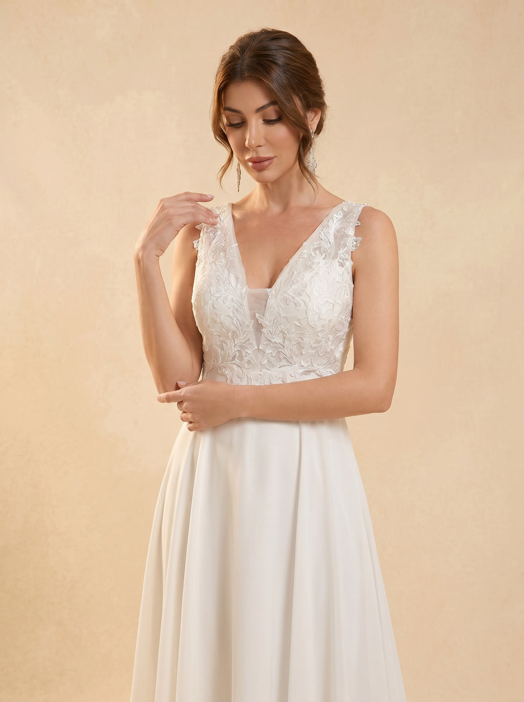 backless chiffon trailing wedding dress