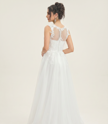 Lace appliques floor-length Wedding Dress