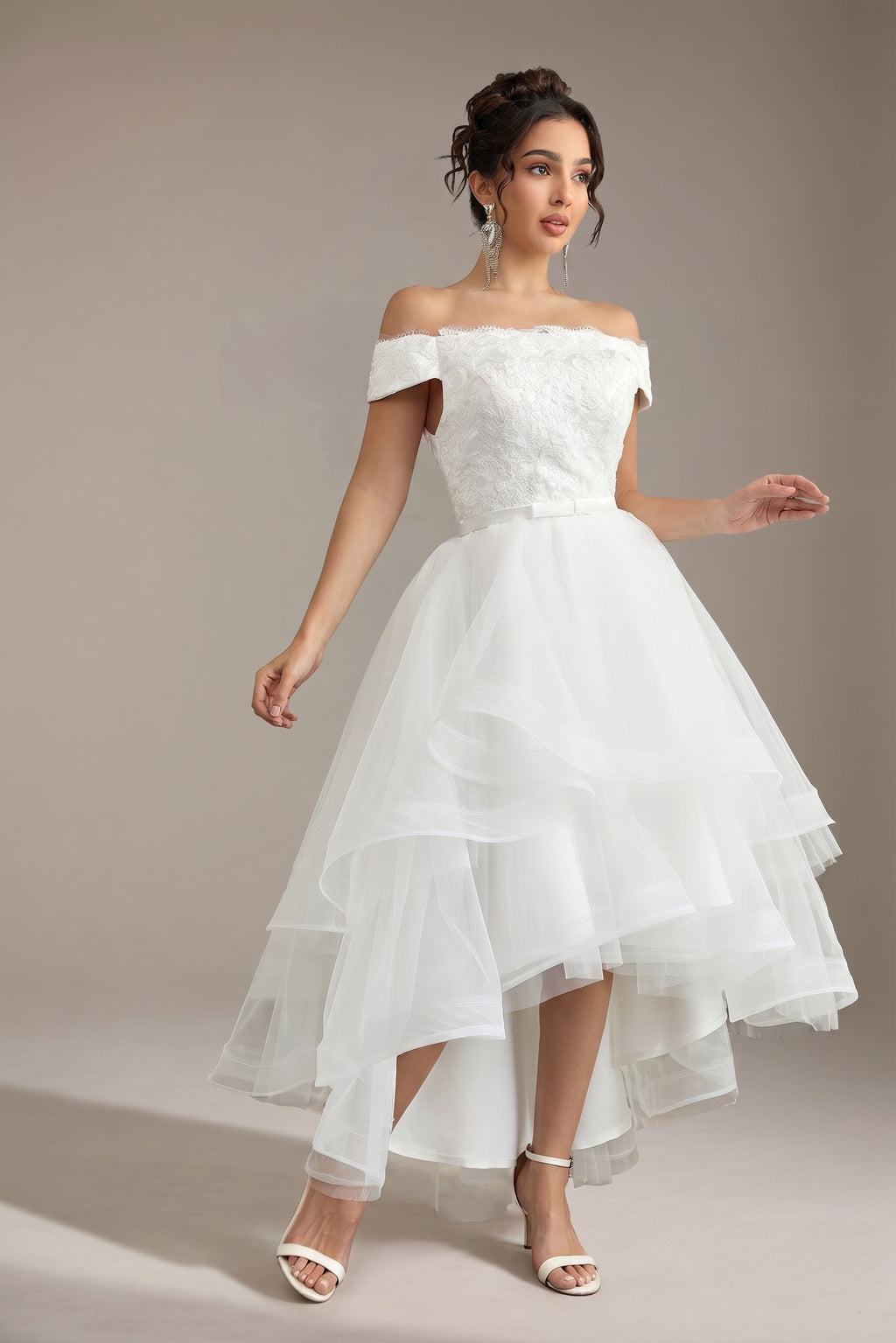 Irregular skirt off-shoulder wedding dress
