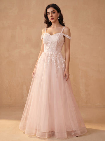 Off-shoulder appliques tulle prom dress
