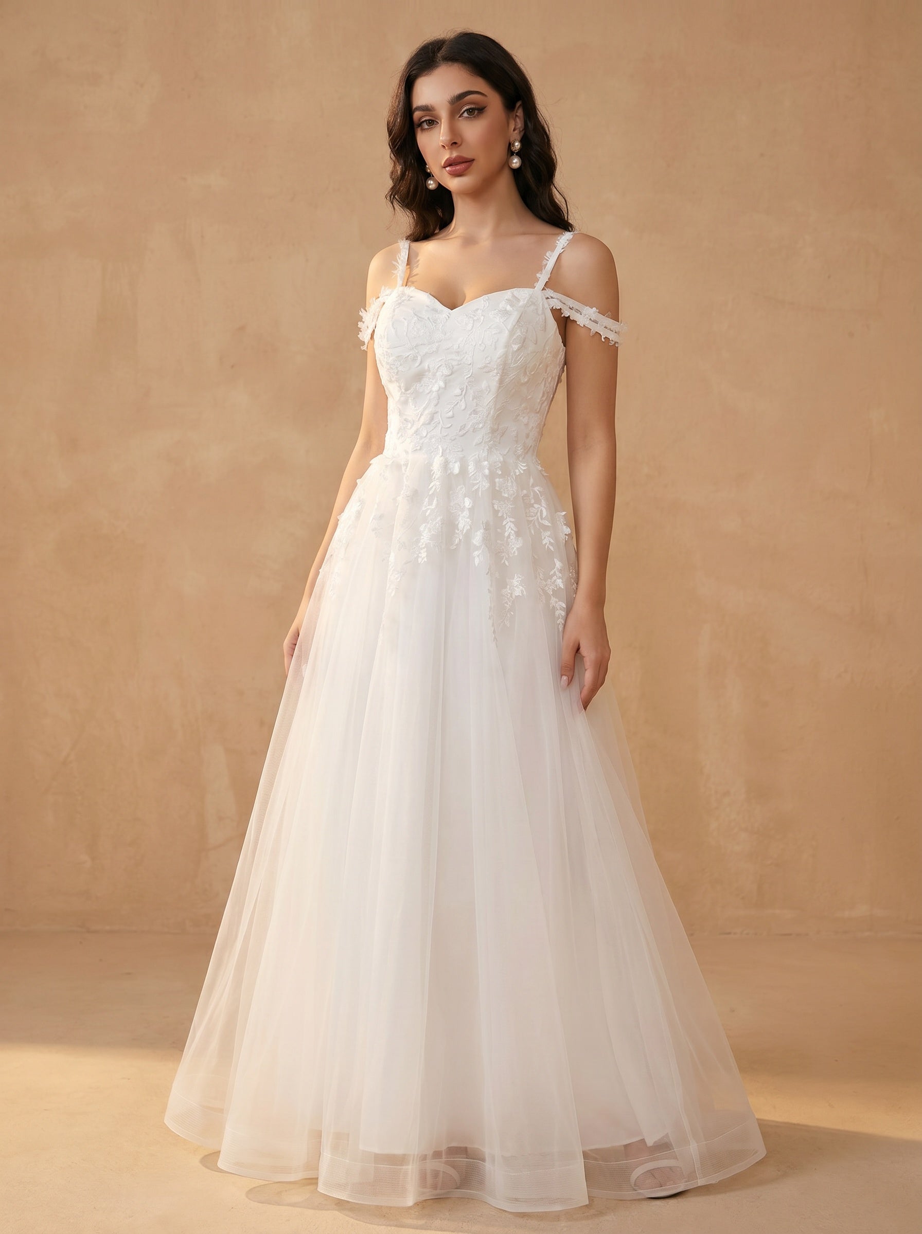 Off-shoulder appliques tulle prom dress