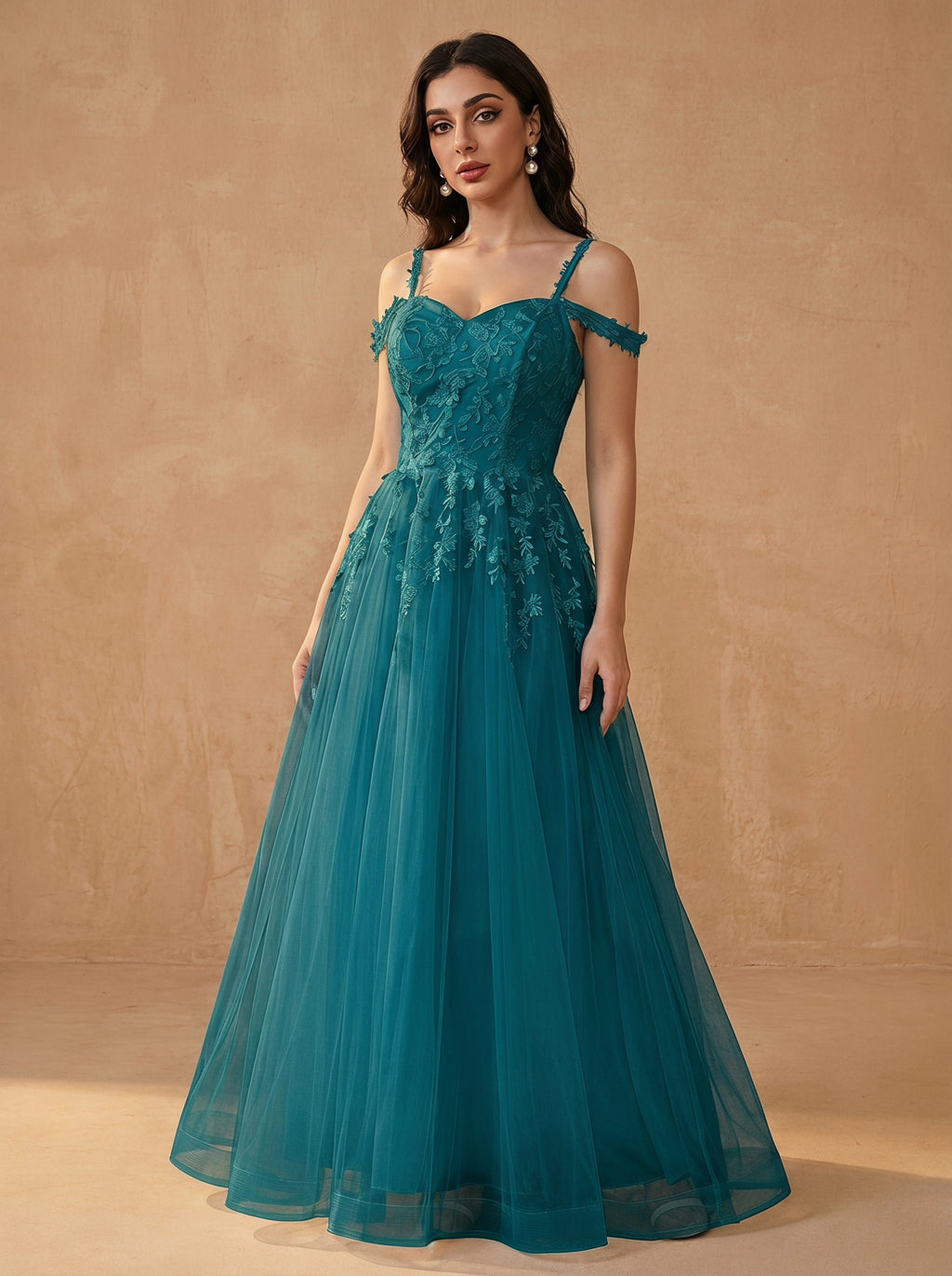 Off-shoulder appliques tulle prom dress