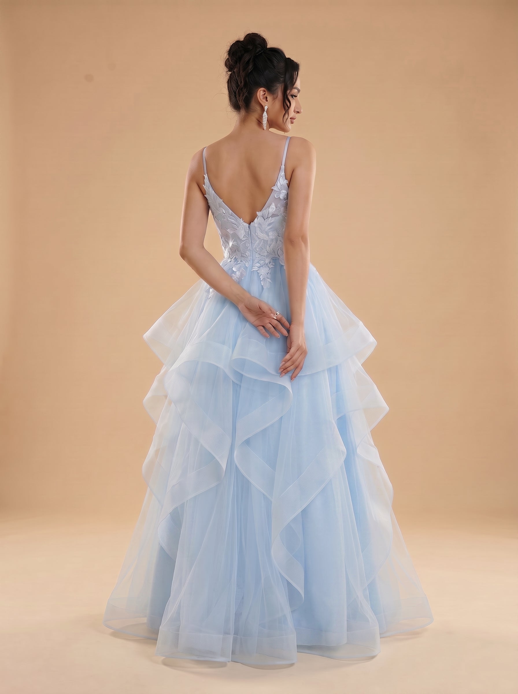 Irregular sequins appliques tulle prom dress