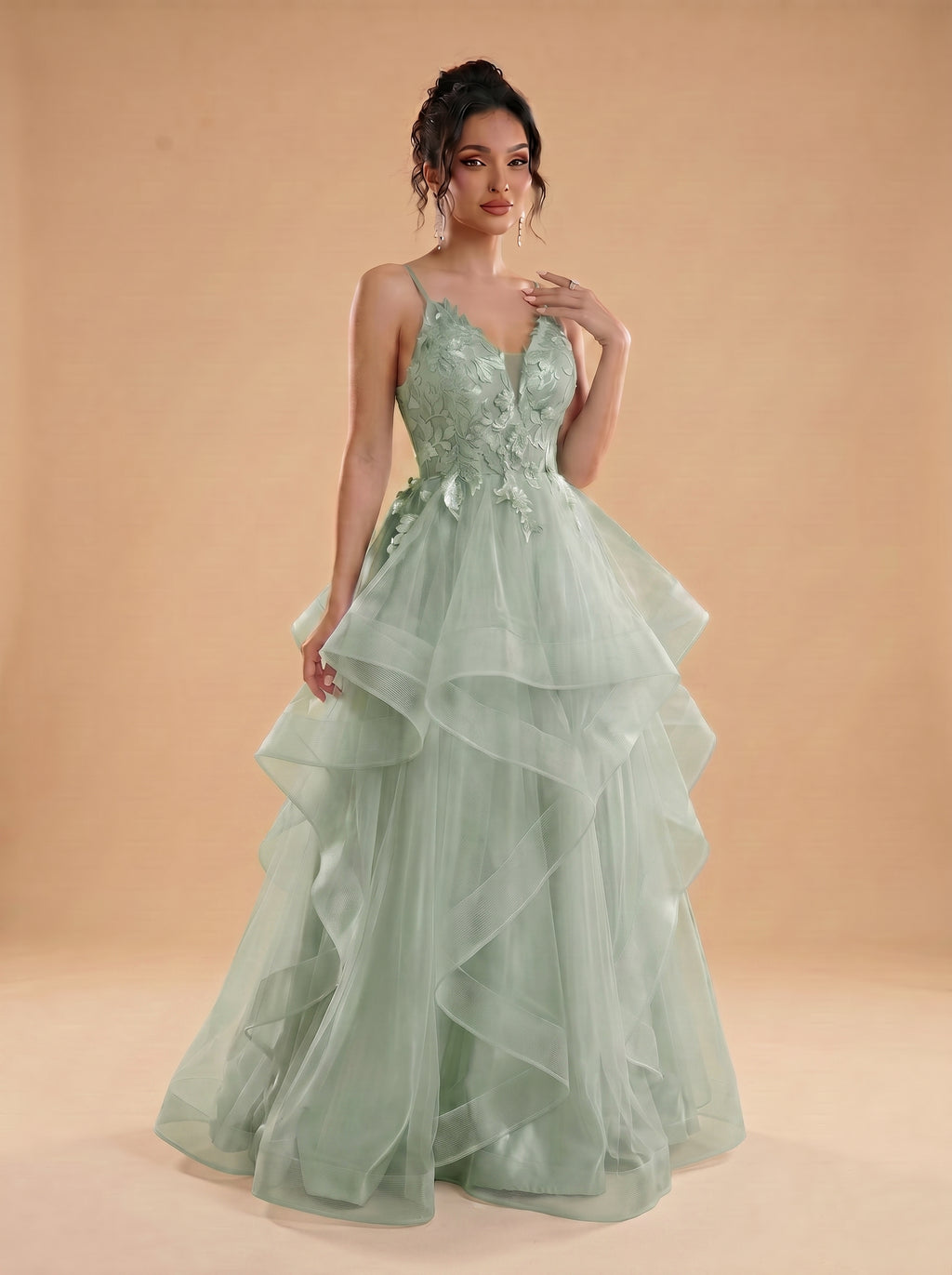 Irregular sequins appliques tulle prom dress