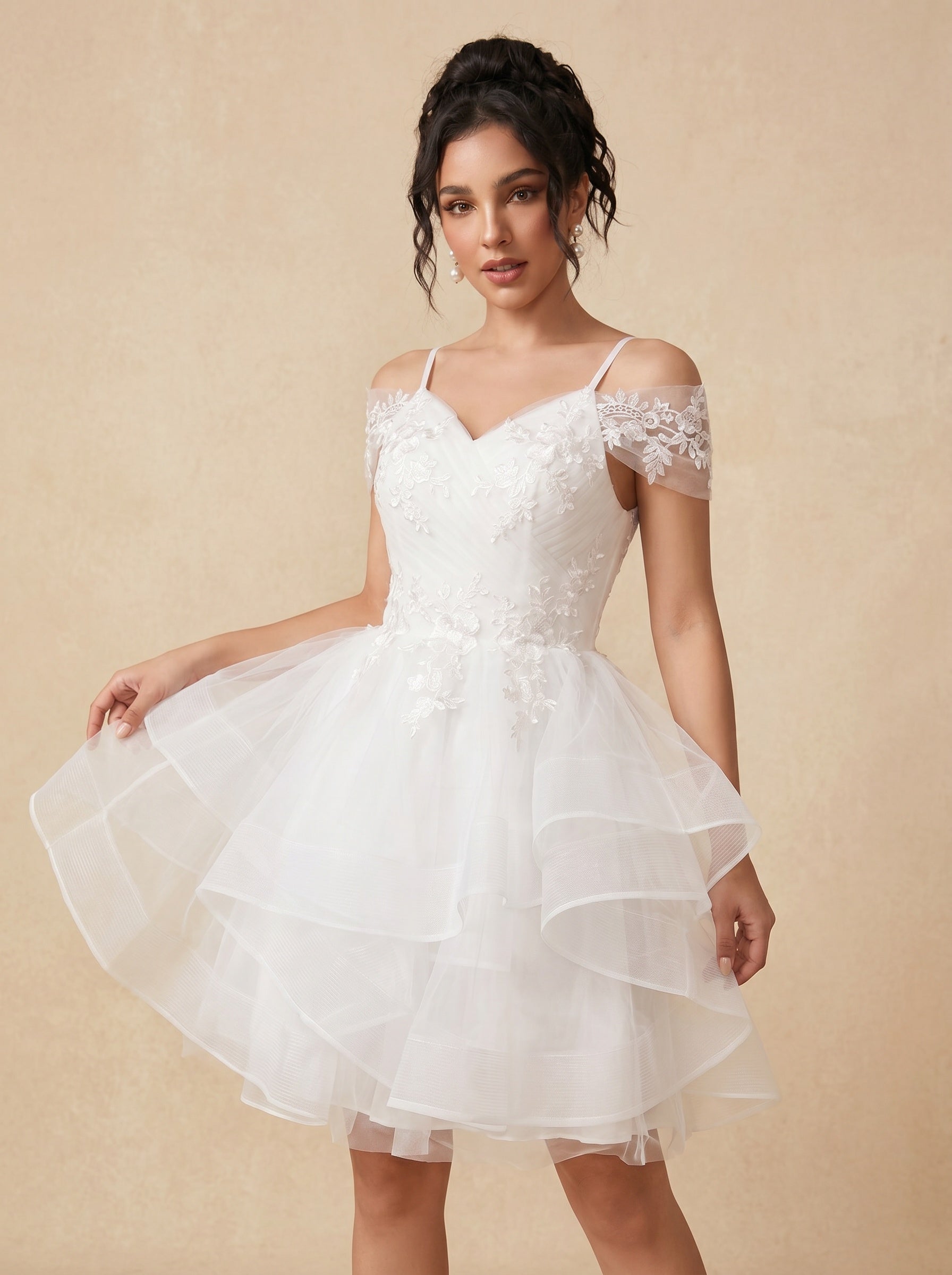 Irregular skirt tulle Short wedding dress