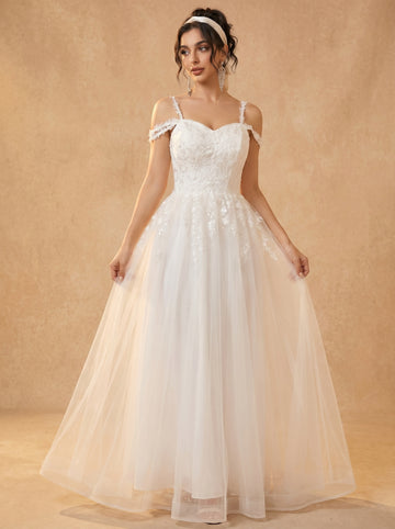 Off-shoulder appliques tulle prom dress