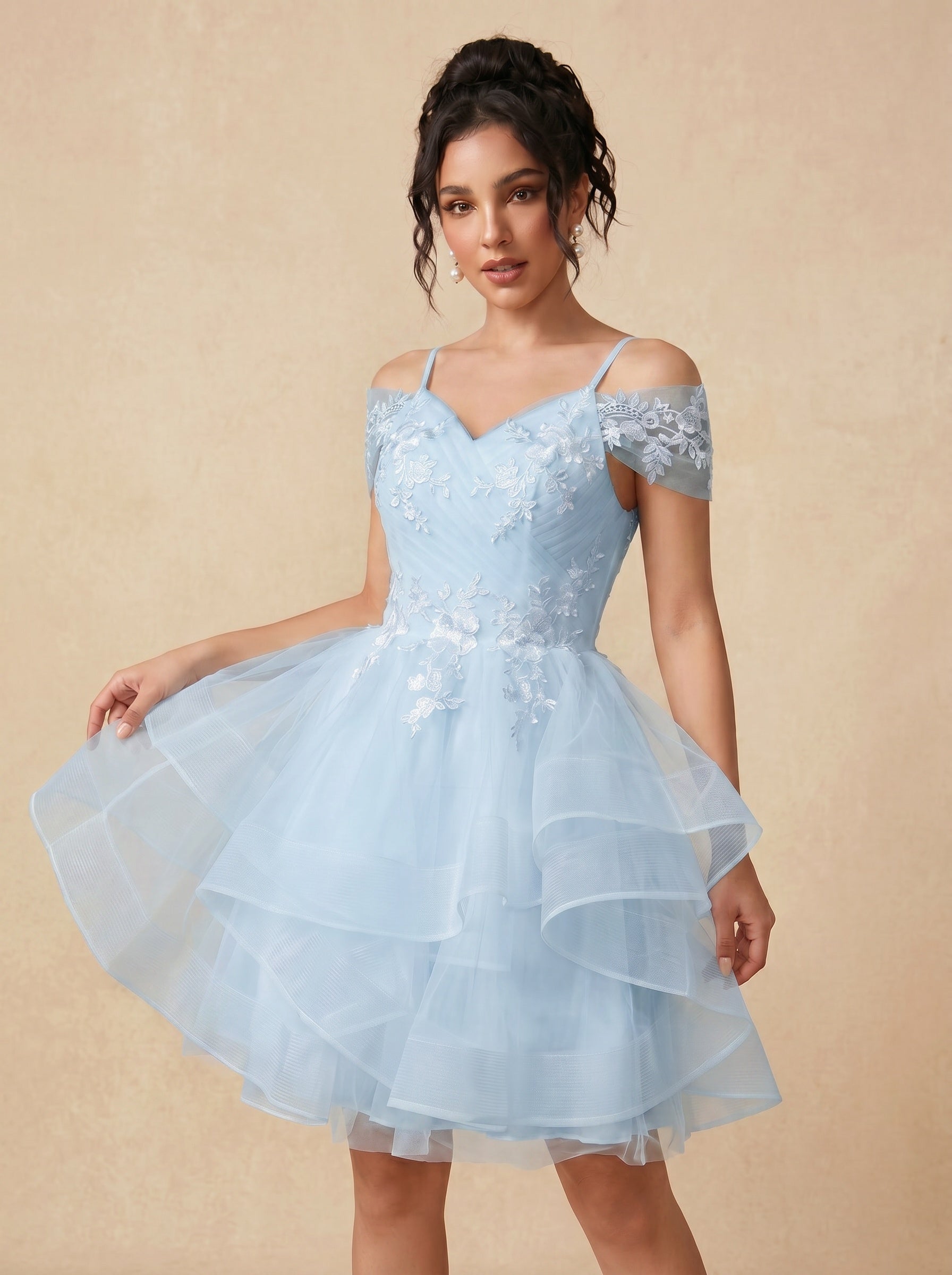 Irregular skirt tulle Short wedding dress