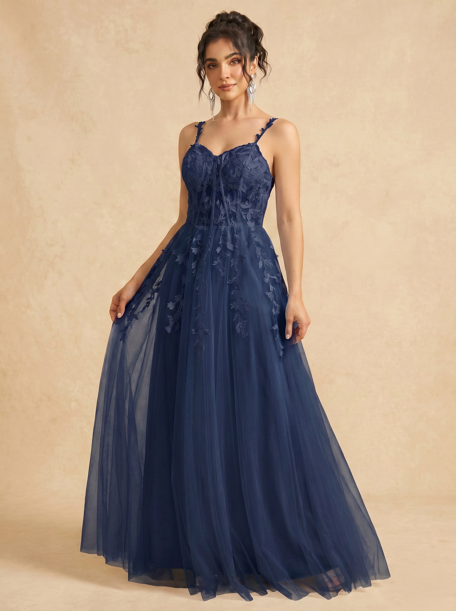 Leaves appliques tulle prom dress
