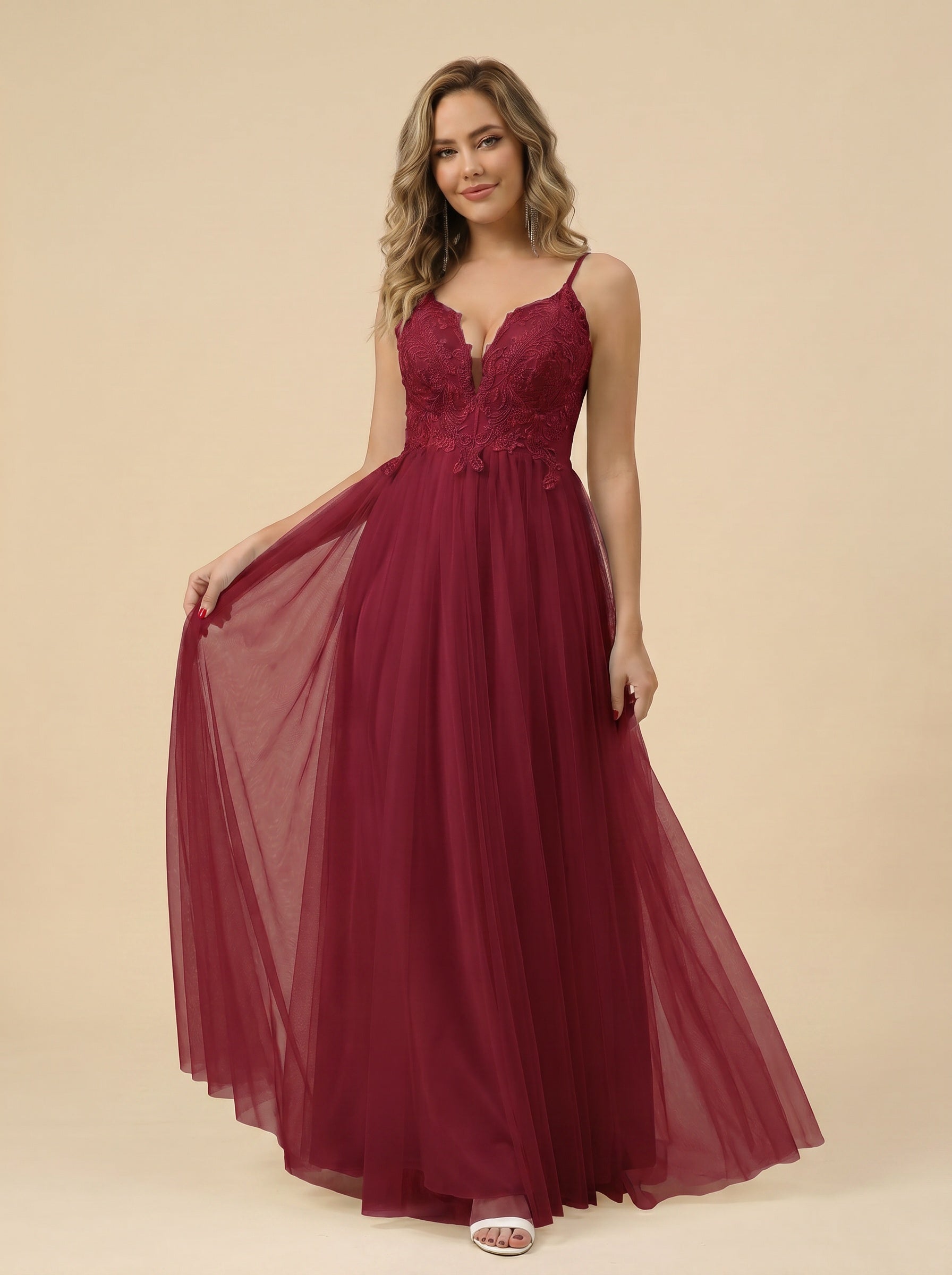 Handmade appliques Long Wedding dresses