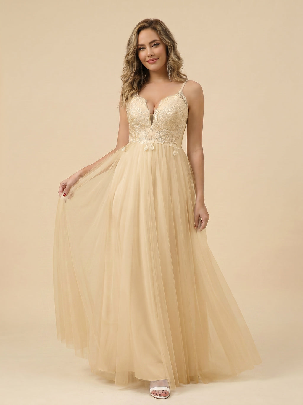 Handmade appliques Long Wedding dresses