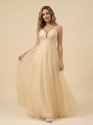 Handmade appliques Long Wedding dresses
