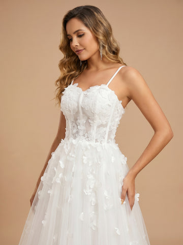 Romantic 3d appliques tulle wedding dress