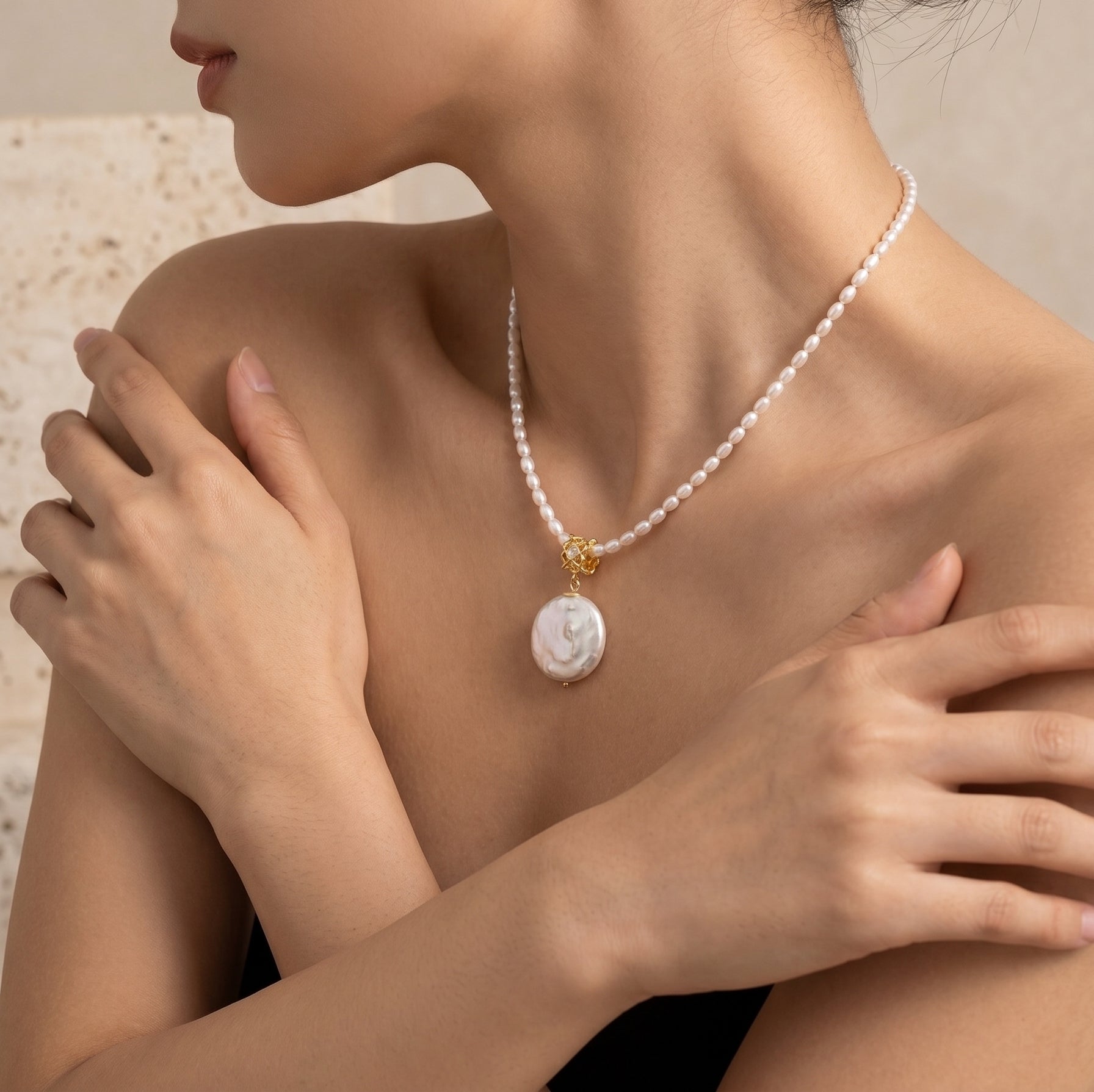 Roman pendant pearl Necklace,wedding jewelry