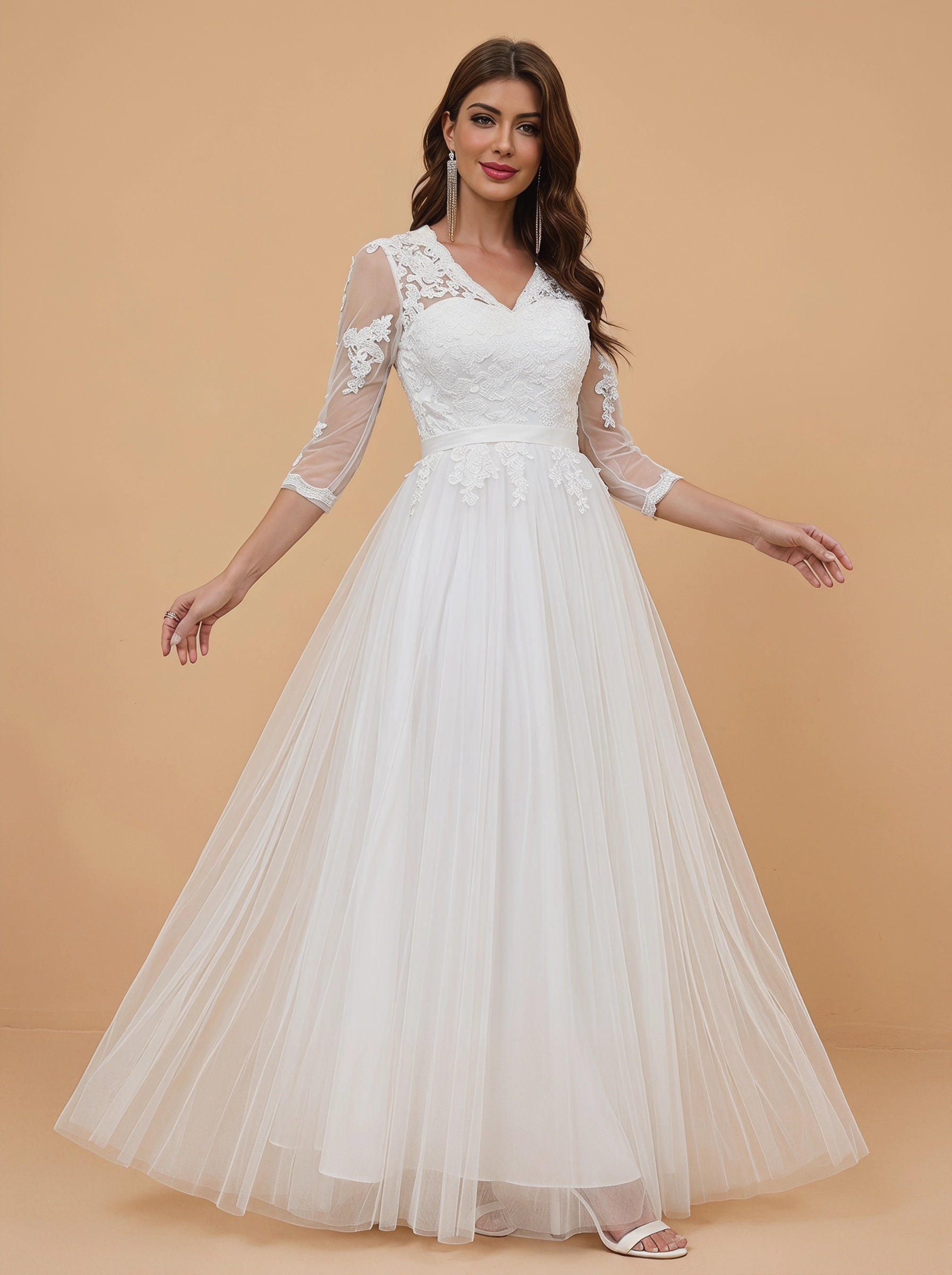 Lace appliques half sleeve tulle wedding dress