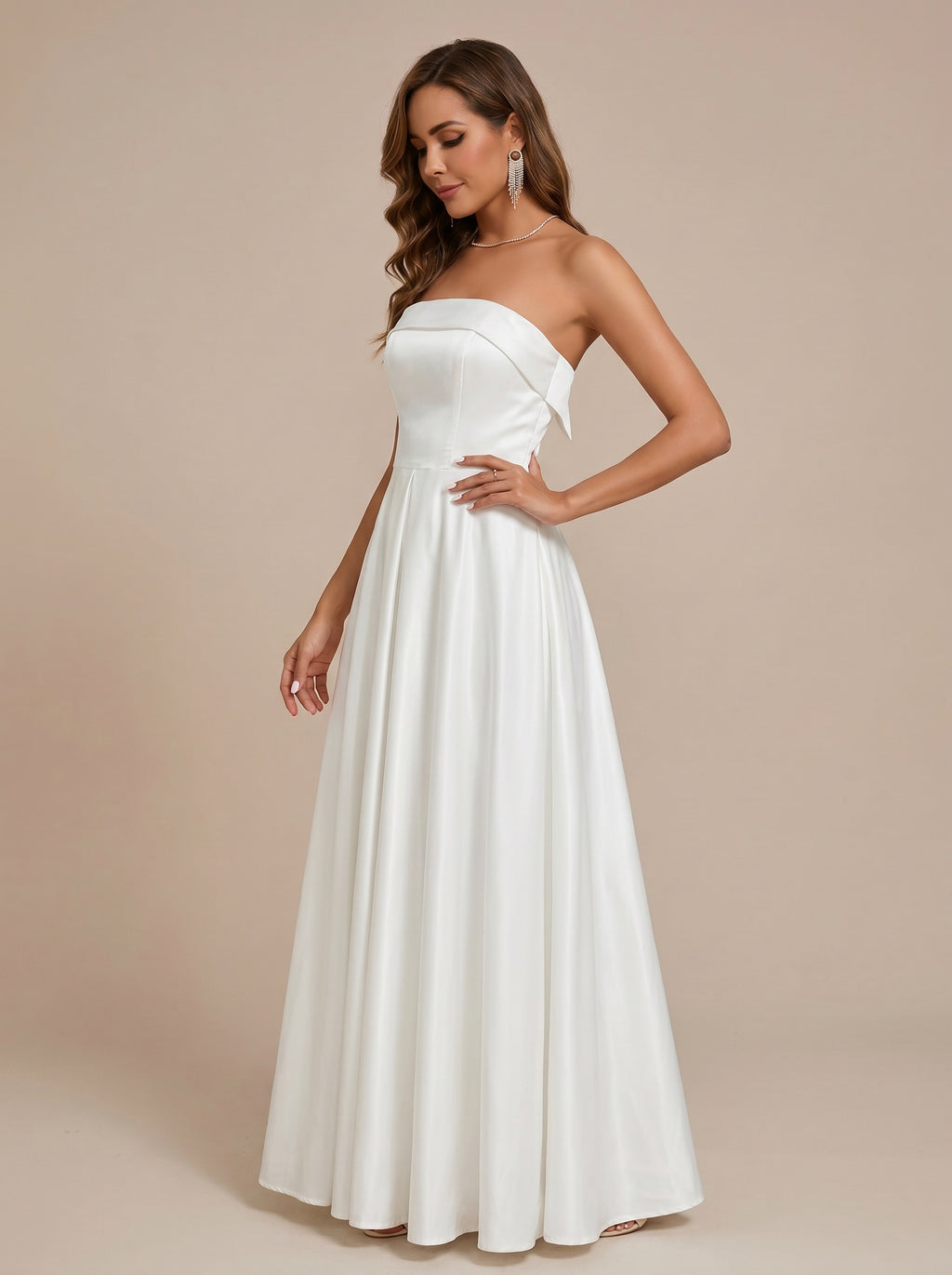 Classic folded satin wedding dress with pockets