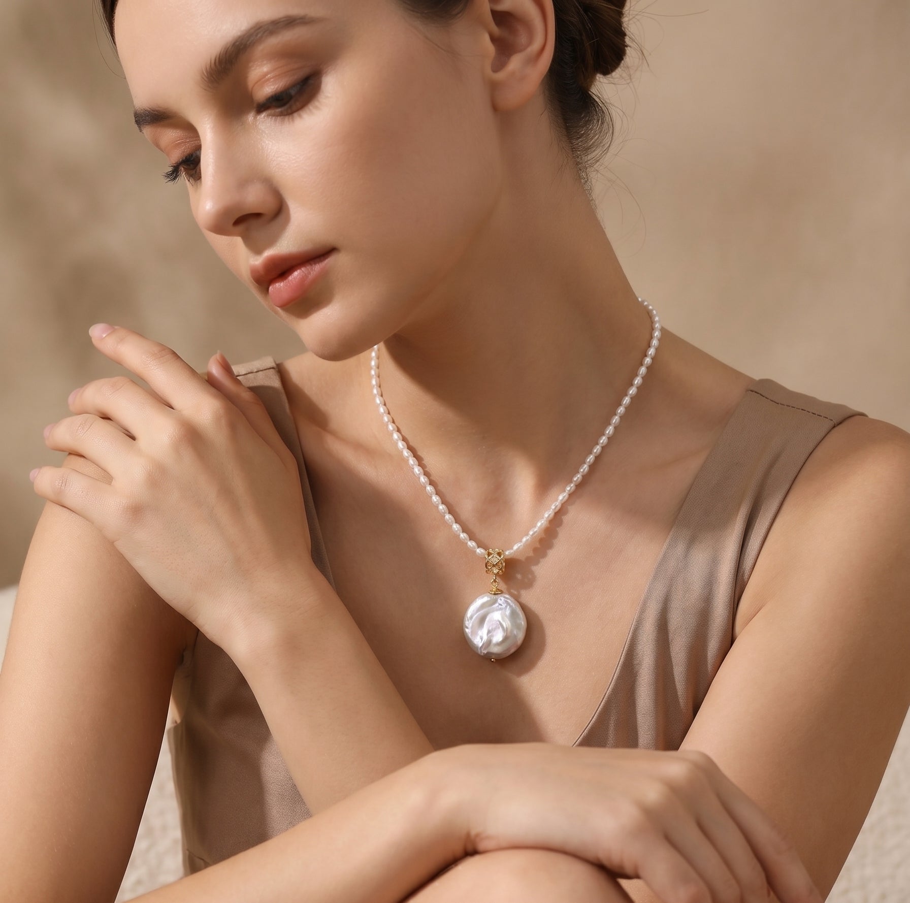 Roman pendant pearl Necklace,wedding jewelry